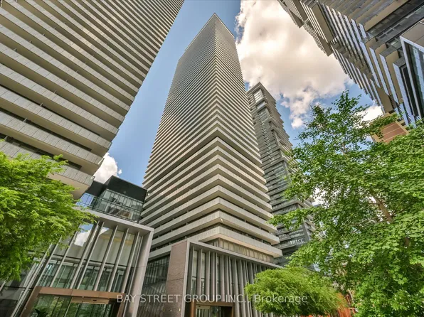 50 Charles St E #Lph4706, Toronto, ON M4Y 0C3
