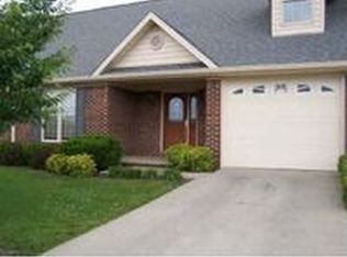 212 Old Fort Rd APT B, Stanford, KY 40484