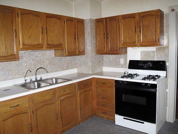 3rd image of 1171 200th St