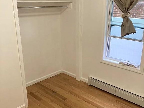 4th image of 164-12 76th Ave Floor 1
