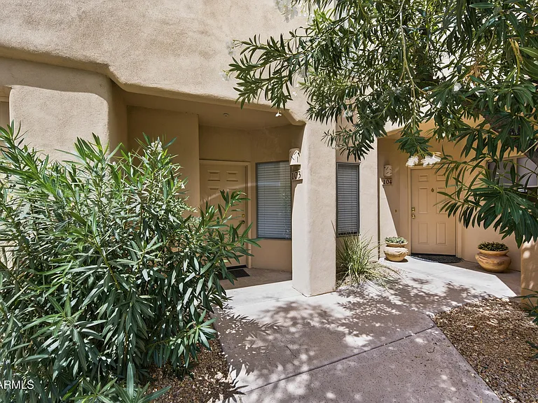 9065 E Gary Rd #103 — Photo 2
