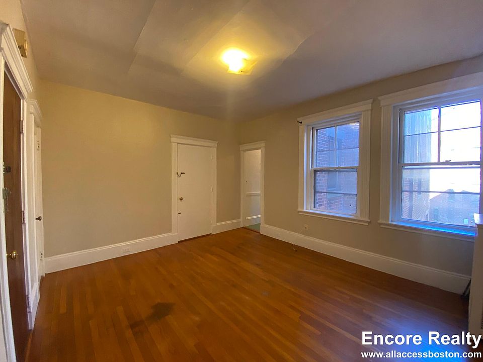 1st image of 93 Marion St #5D