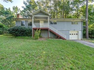 5917 Sherrie Ln, Powder Springs, GA 30127