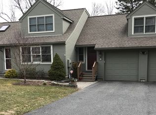 11 Rogers Rd, East Longmeadow, MA 01028