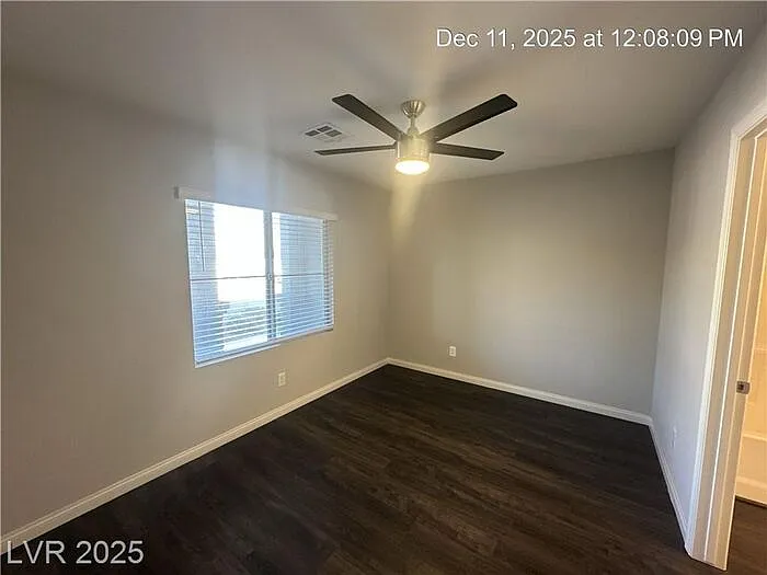 3 bed, 3.5 bath, 1647 sqft, $2,425 — Photo 3