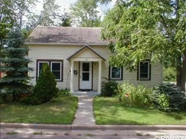 312 N Prairie St, Chippewa Falls, WI 54729