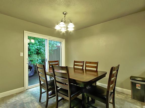 3rd image of 5317 Winfield Way APT 2
