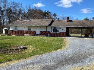 250 Ivy Ln, Petersburg, WV 26847