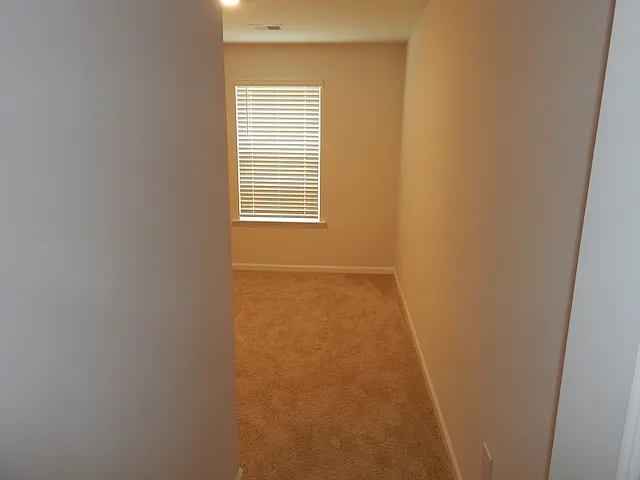 207 Oakmont Valley Trl — Photo 15