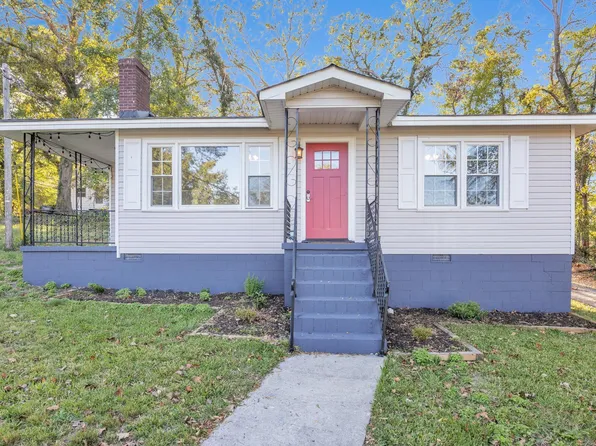 131 Williams St, Laurens, SC 29360