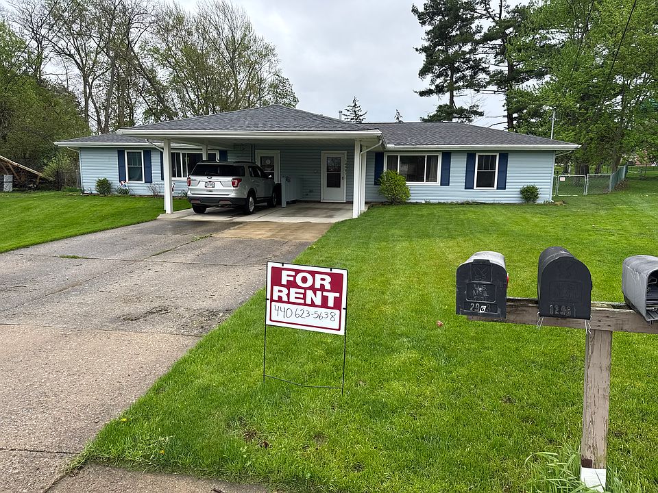 1st image of 12961 Fountain Ct #B
