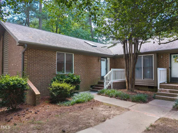 200 W Woodcroft Pkwy APT 52A, Durham, NC 27713