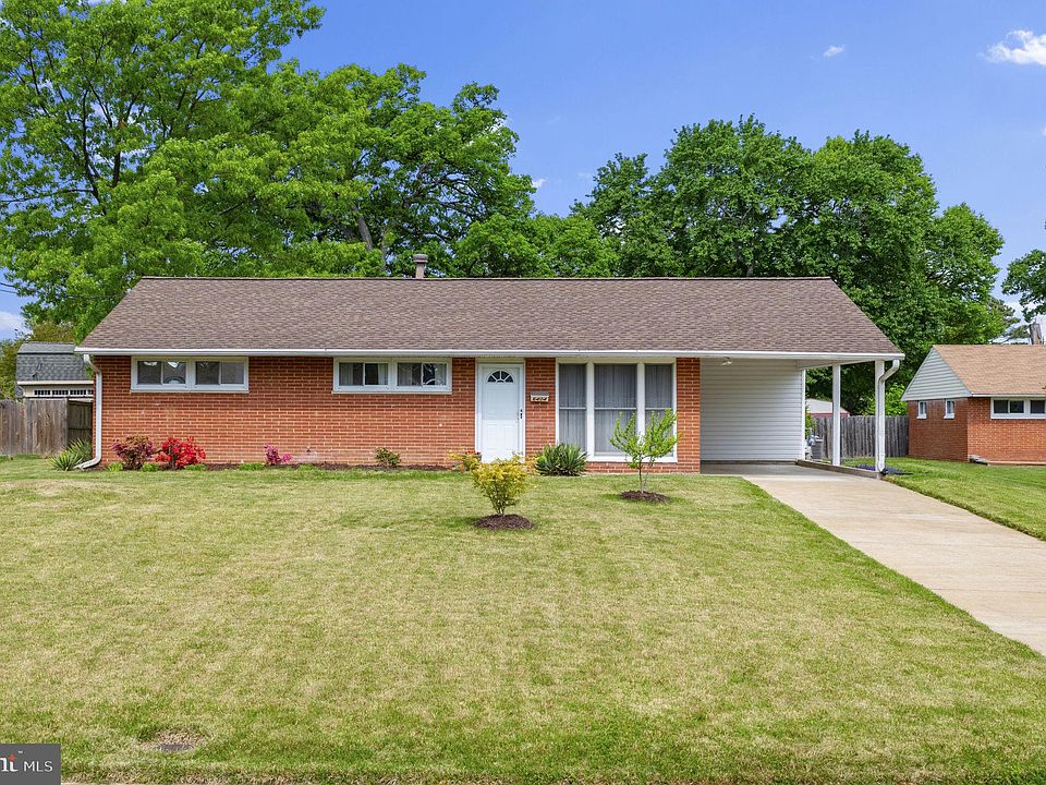 1st image of 6404 Hayfield Pl