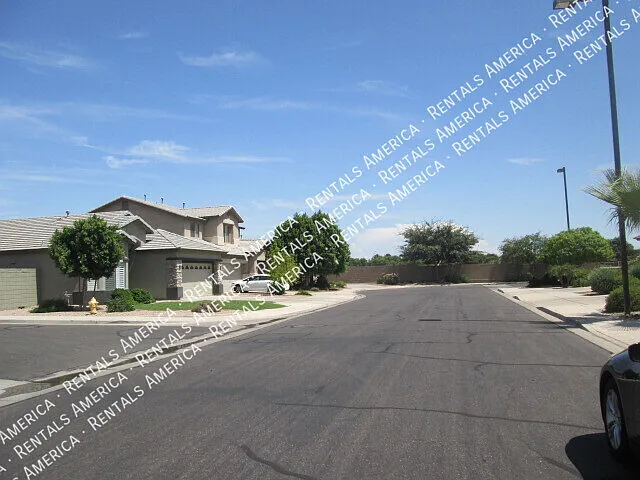 12823 W Modesto Dr — Photo 33