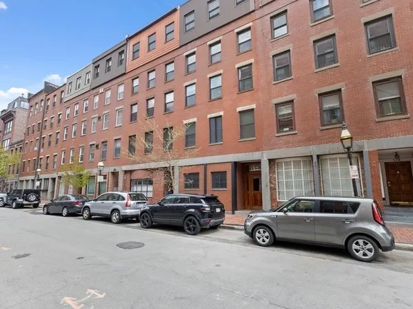 117 Fulton St Unit 2, Boston, MA 02109