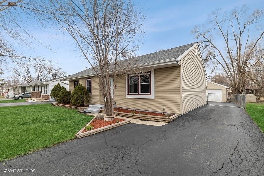 4903 Prairie Ave, Mchenry, IL 60050 Zillow