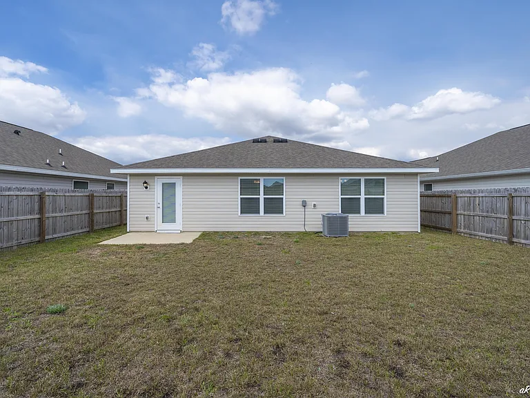 5028 Rivergrass Dr — Photo 22