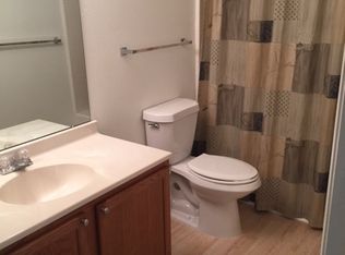 8427 Thunder Ridge Way UNIT 104, Highlands Ranch, CO 80126