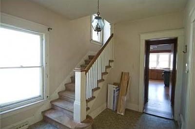 2nd image of 1118 Portage Ave