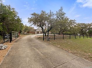 1252 Johnson Rd, Canyon Lake, TX 78133