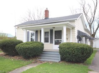 316 E Smith Rd, Medina, OH 44256