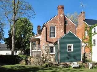 40216 Main St, Waterford, VA 20197