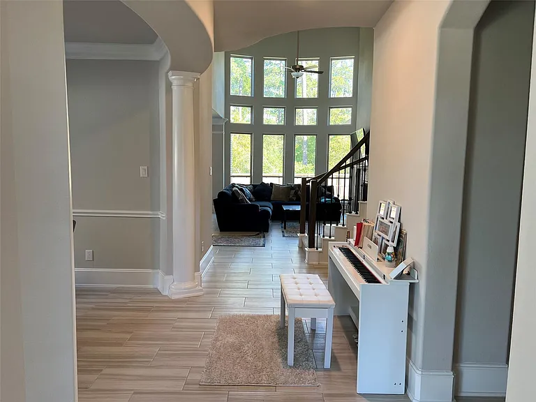 120 Wake Valley Ct — Photo 2