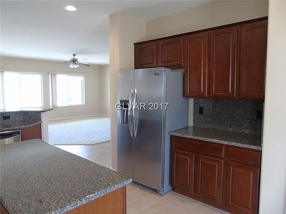4th image of 2090 Fountain City St