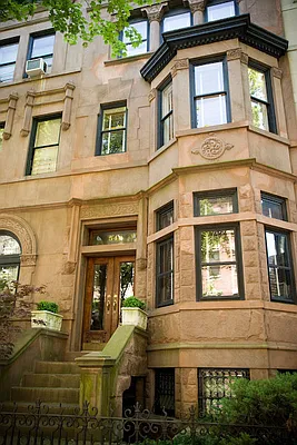 Rented by Brown Harris Stevens | media 18