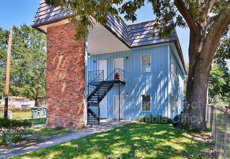 1304 Suber St #B — Photo 11