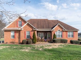 3016 Viewpointe Way, Columbia, TN 38401