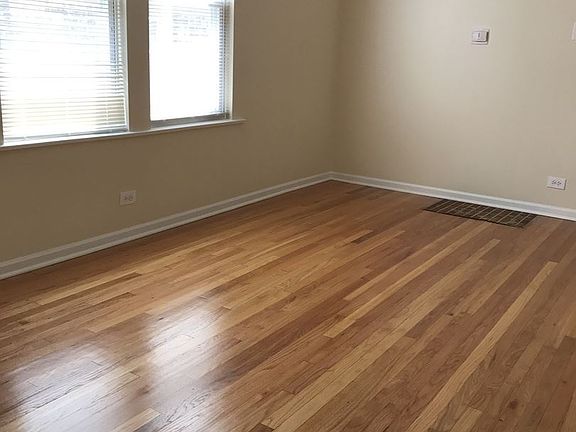 5th image of 1811 N Lotus Ave #2