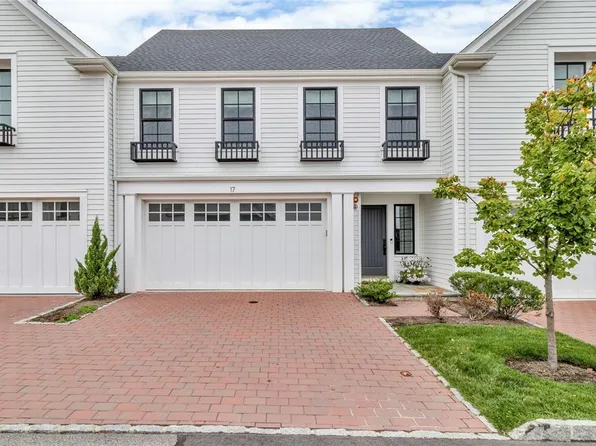 17 Lavender Lane, Rye Brook, NY 10573