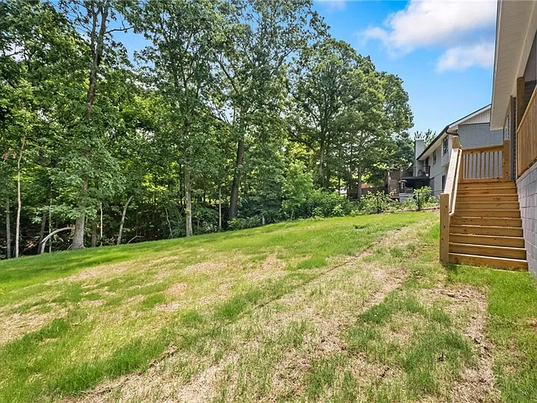 6 Tarland Ln — Photo 25