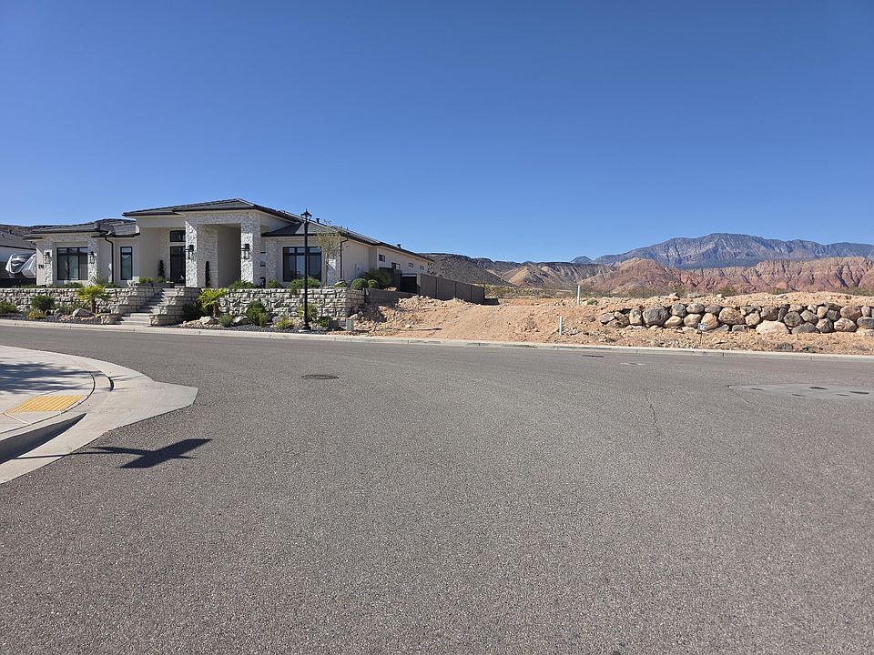 2nd image of 696 W Scenario St