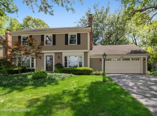 120 E Bauer Rd, Naperville, IL 60563