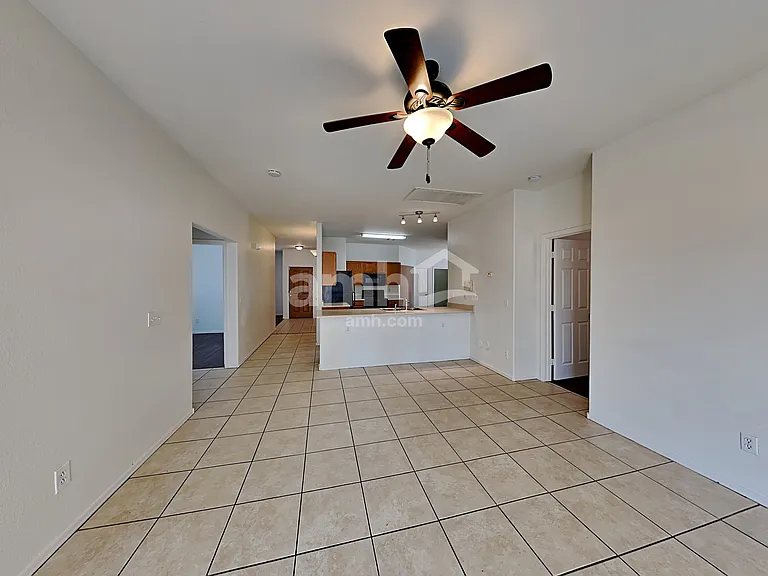 6513 W Miami St — Photo 8