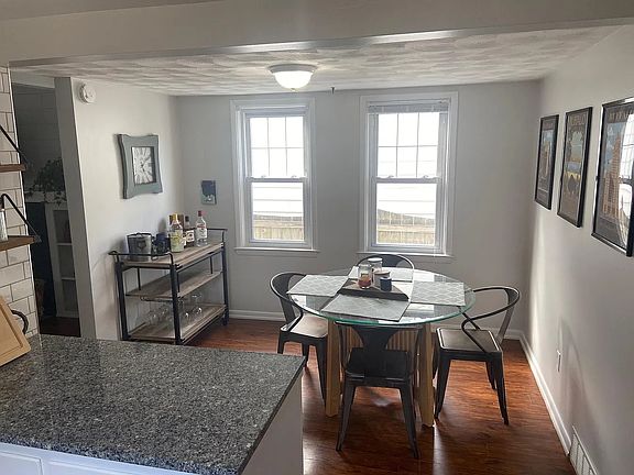 2nd image of 312 Evans St Floor 1
