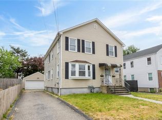 94 Locust St, Bridgeport, CT 06610