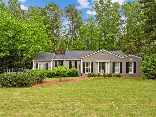 376 Allison Dr NE, Atlanta, GA 30342
