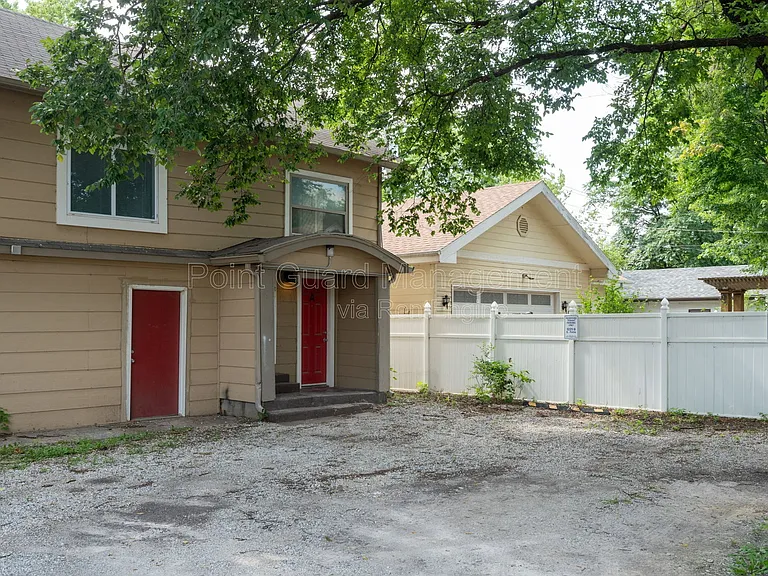 1225 S Pattie St #B — Photo 27