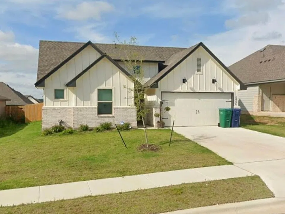 2440 Muscovy Dr