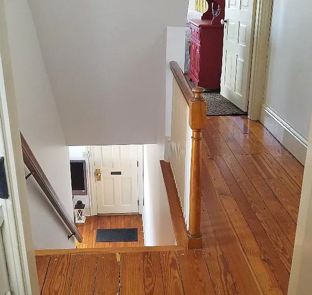 26 S Chestnut St — Photo 8