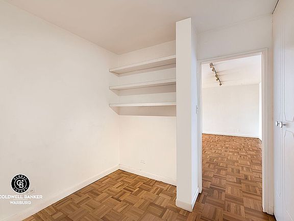 4th image of 400 E 56th St APT 26K