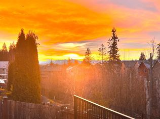 206 205th Pl SW, Lynnwood, WA 98036