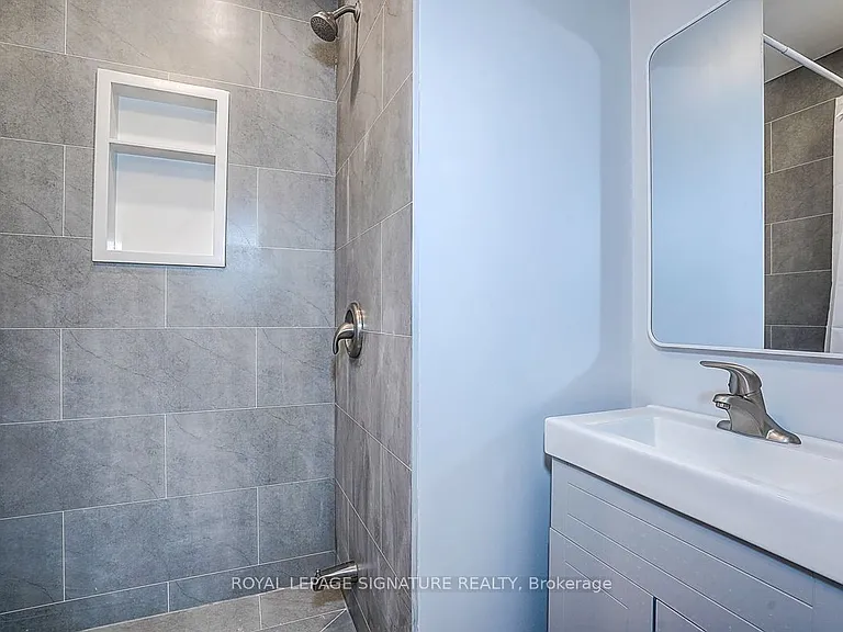 252 Annette St #4 — Photo 17