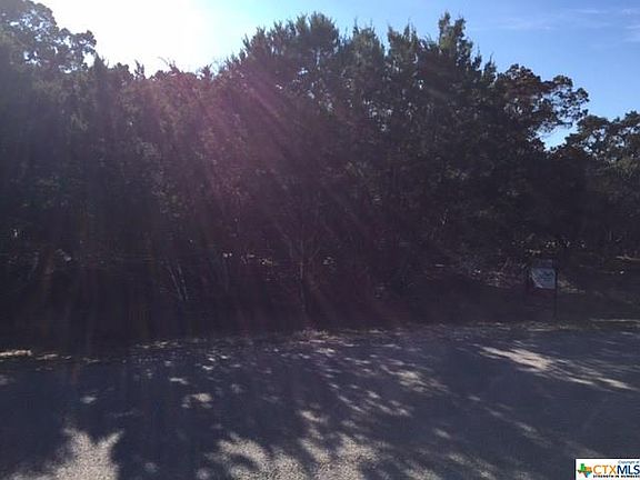 4th image of 16198 Charlya Dr