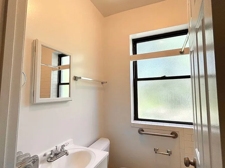 1742 Humboldt LLC — Photo 30