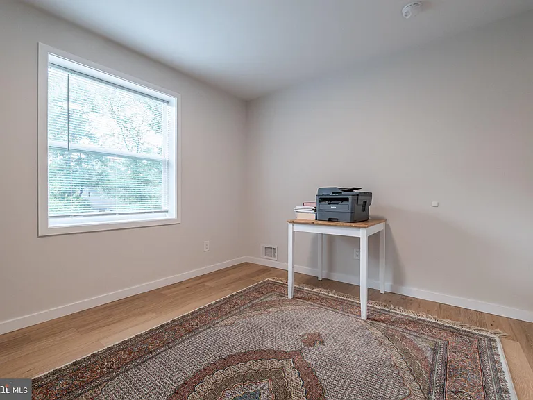 8321 Raymond Ln — Photo 20