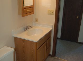 309 E Catherine St APT 7, Milford, IN 46542